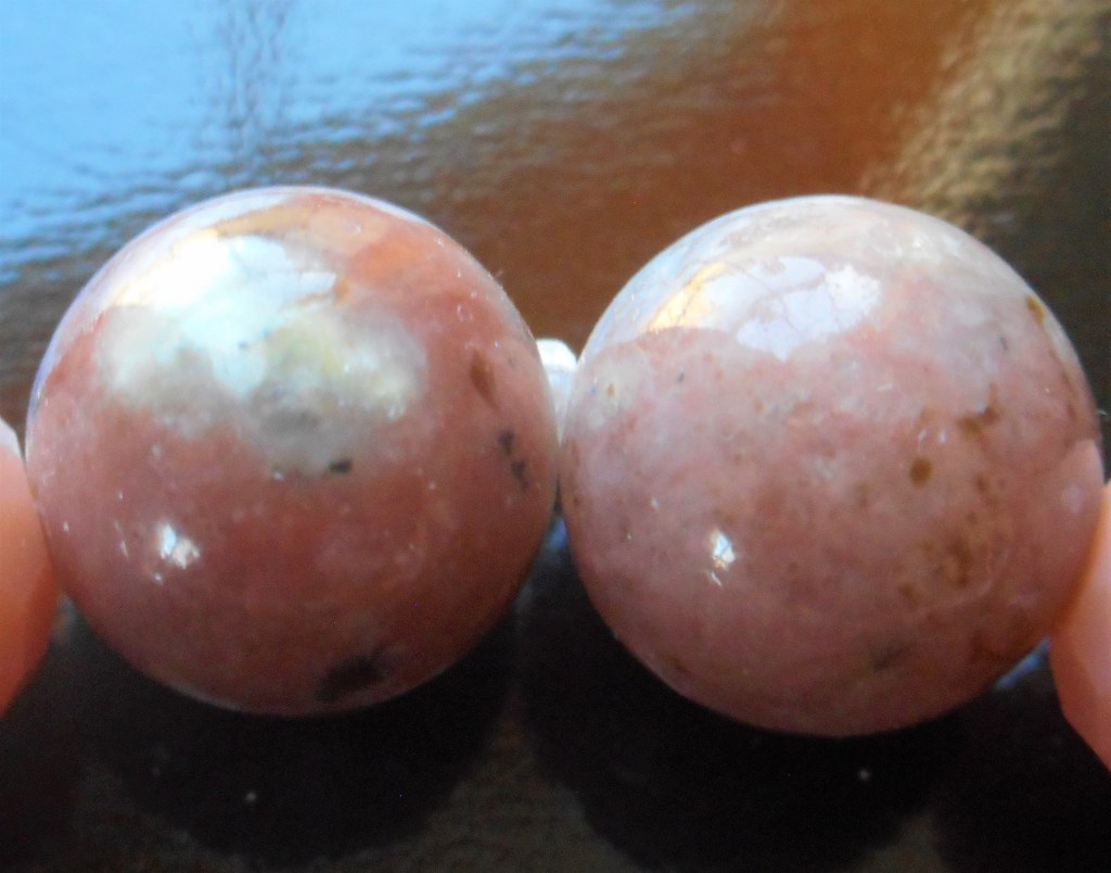 Reiki healing with the aide of Rhodonite gem stone